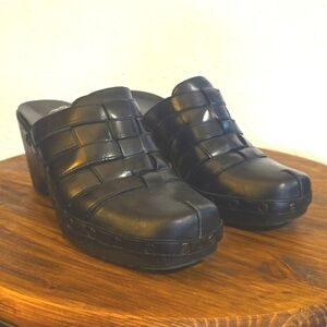 Naturalizer- Womens Black leather Woven Comfort CLOGS Slip On Neutral Sz.9.5W